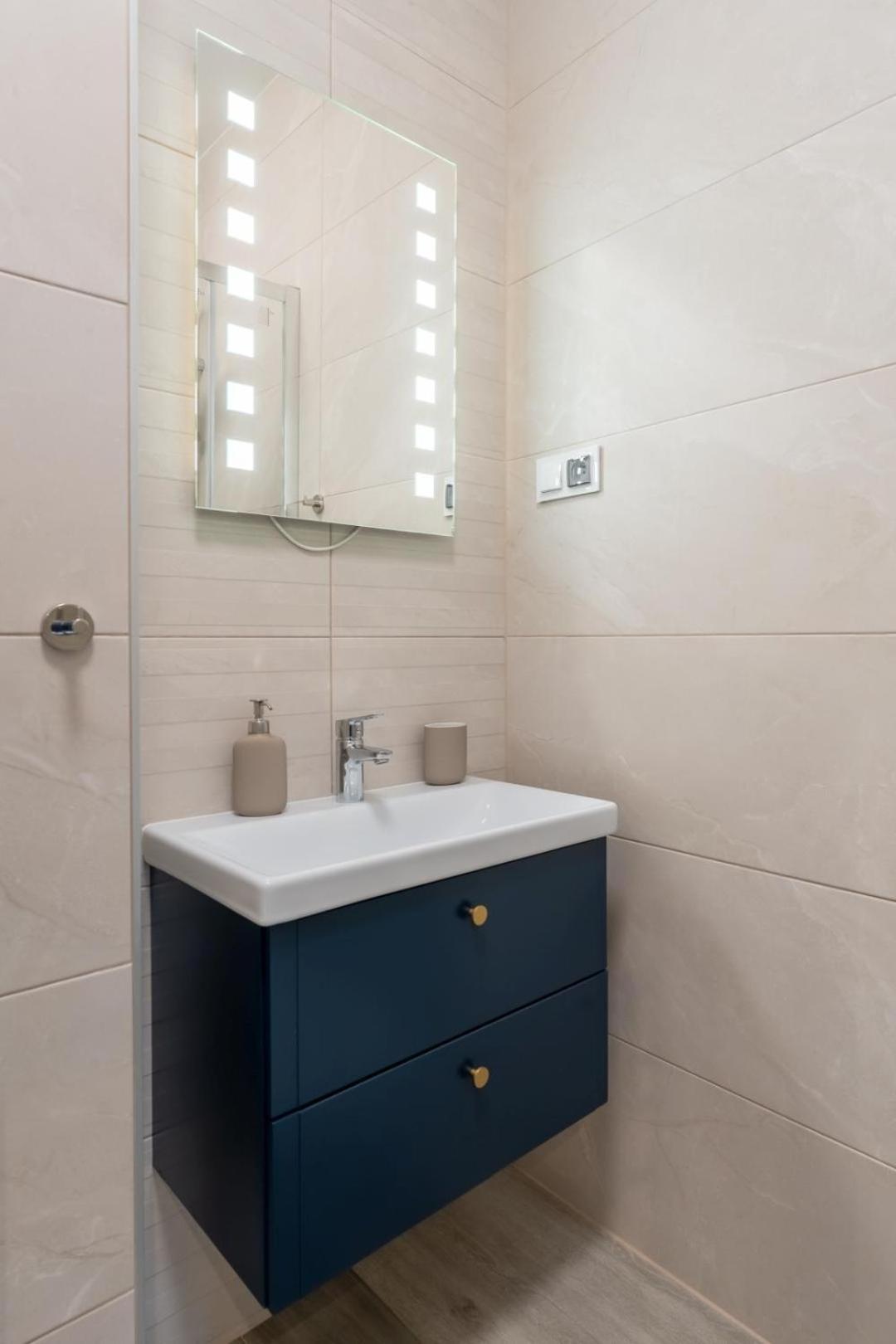 Apartament Smile - Z Prywatnym Monitorowanym Parkingiem By Spaceapart Jelenia Góra Eksteriør billede