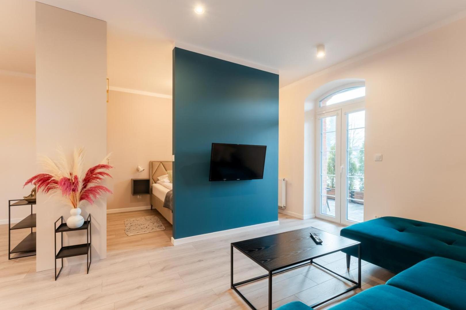 Apartament Smile - Z Prywatnym Monitorowanym Parkingiem By Spaceapart Jelenia Góra Eksteriør billede